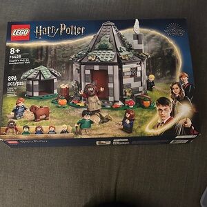 LEGO Harry Potter Magical Hut Adventure Set